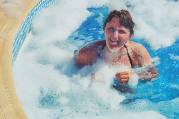hot to prevent foam in a pool