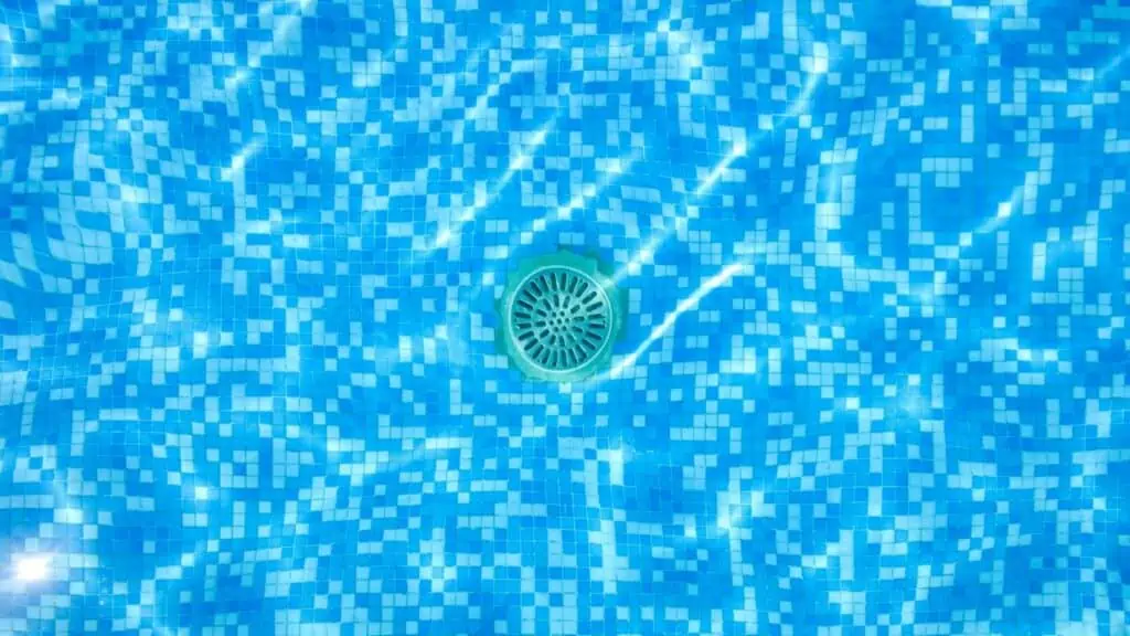Should a Pool Main Drain Be Open or Closed?