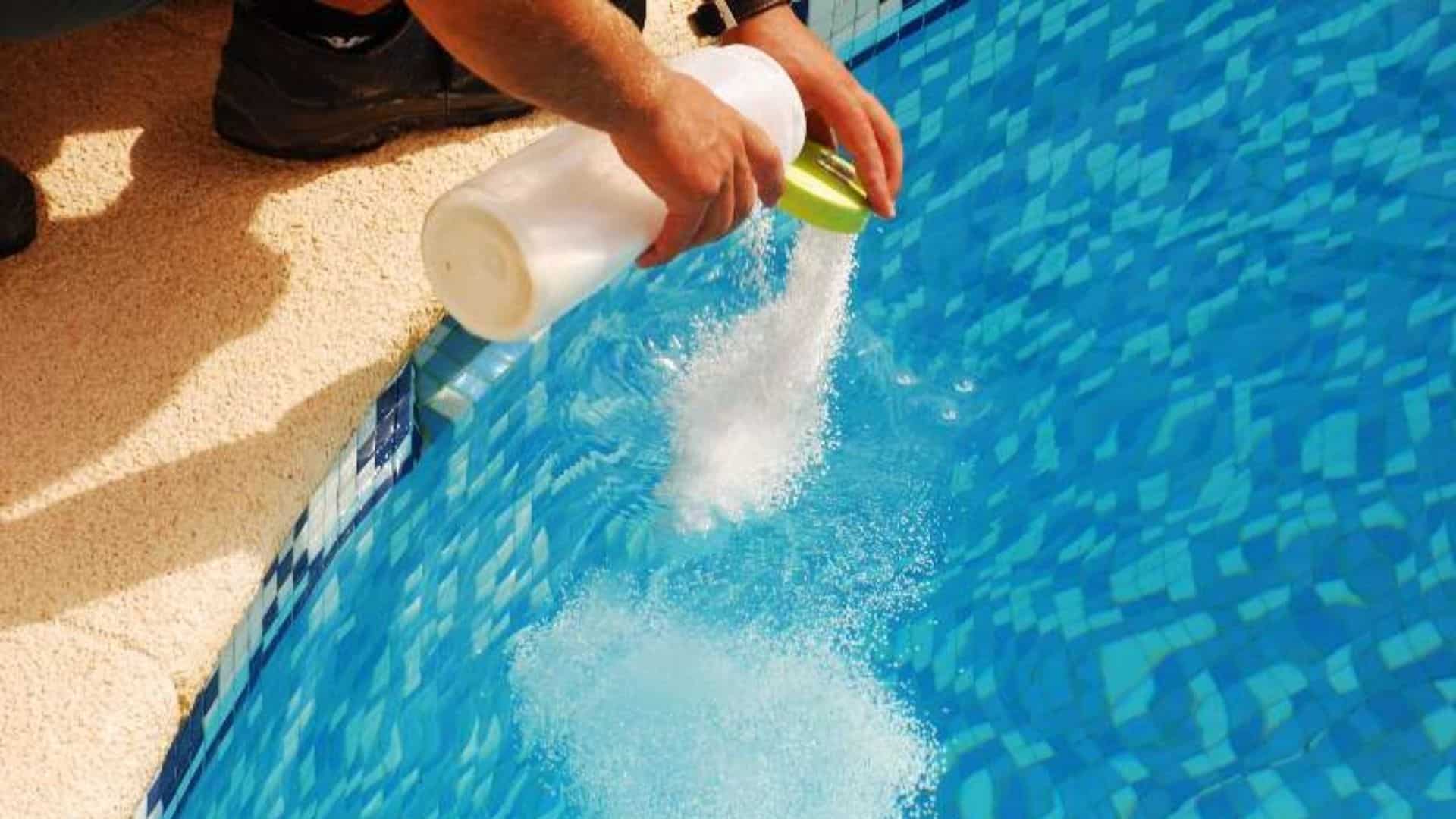 How Much Chlorine to Add to a Pool