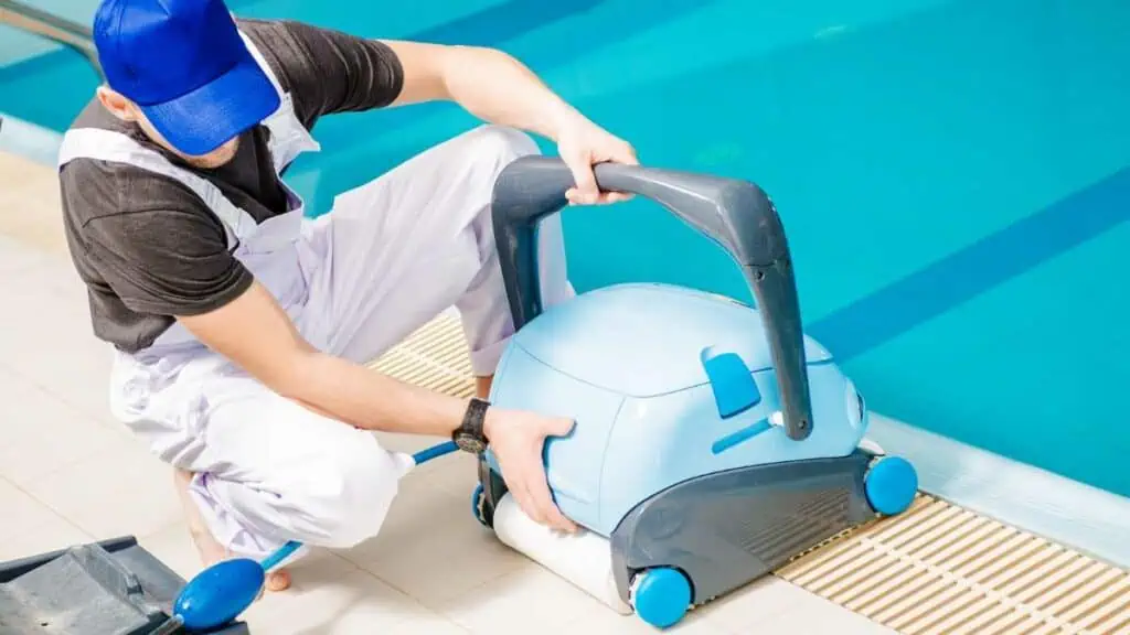 robotic pool cleaner maintenance
