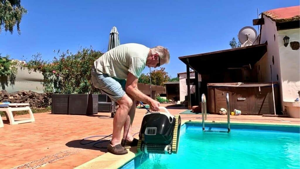 Lifting a Robotic Pool Cleaner out of a Pool with a Bad Back 1